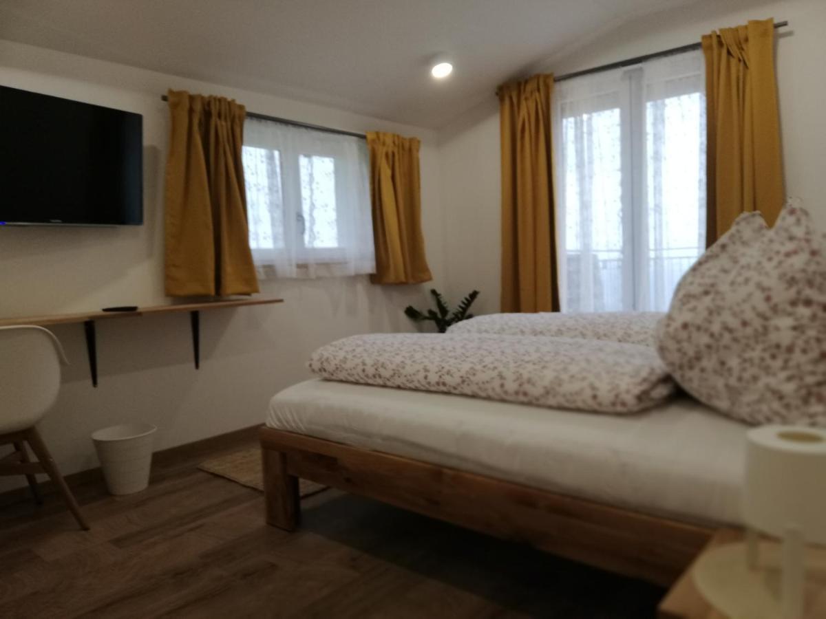 Gaestezimmer Klopfer Hotel Sankt Johann im Saggautal Екстериор снимка