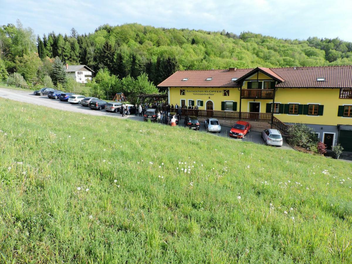 Gaestezimmer Klopfer Sankt Johann im Saggautal Екстериор снимка